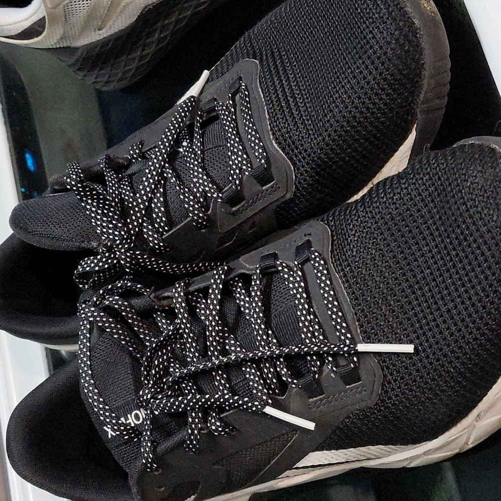 Men sneakers